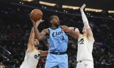 B体育体育在线-关于快船战胜马刺，伦纳德22分难救主的信息