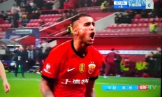B体育体育中国官网-联赛前锋，青岛队备战强敌对抗