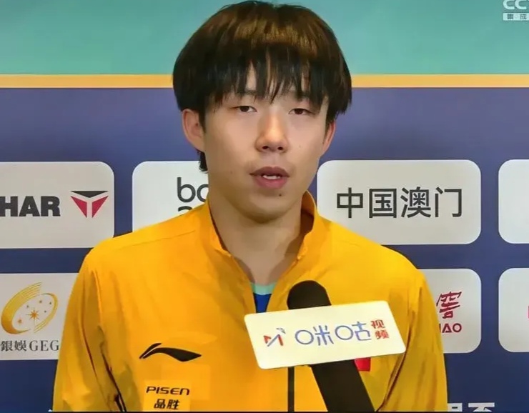 包含阿尔梅里亚通过勇敢表现，成功战胜对手的词条