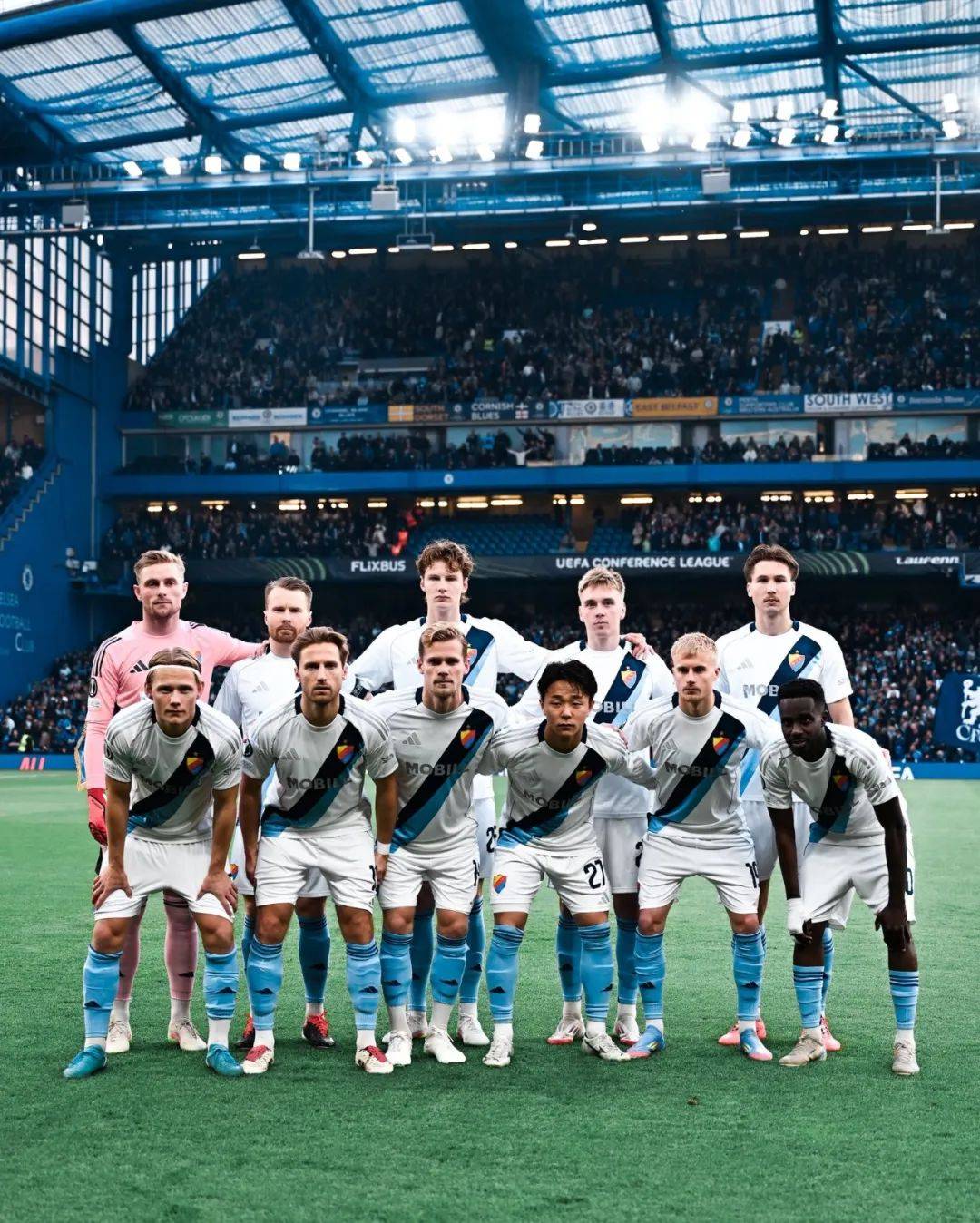 包含瑞典队赢得胜利,晋级下一轮的词条 包含瑞典队赢得胜利,晋级下一轮的词条