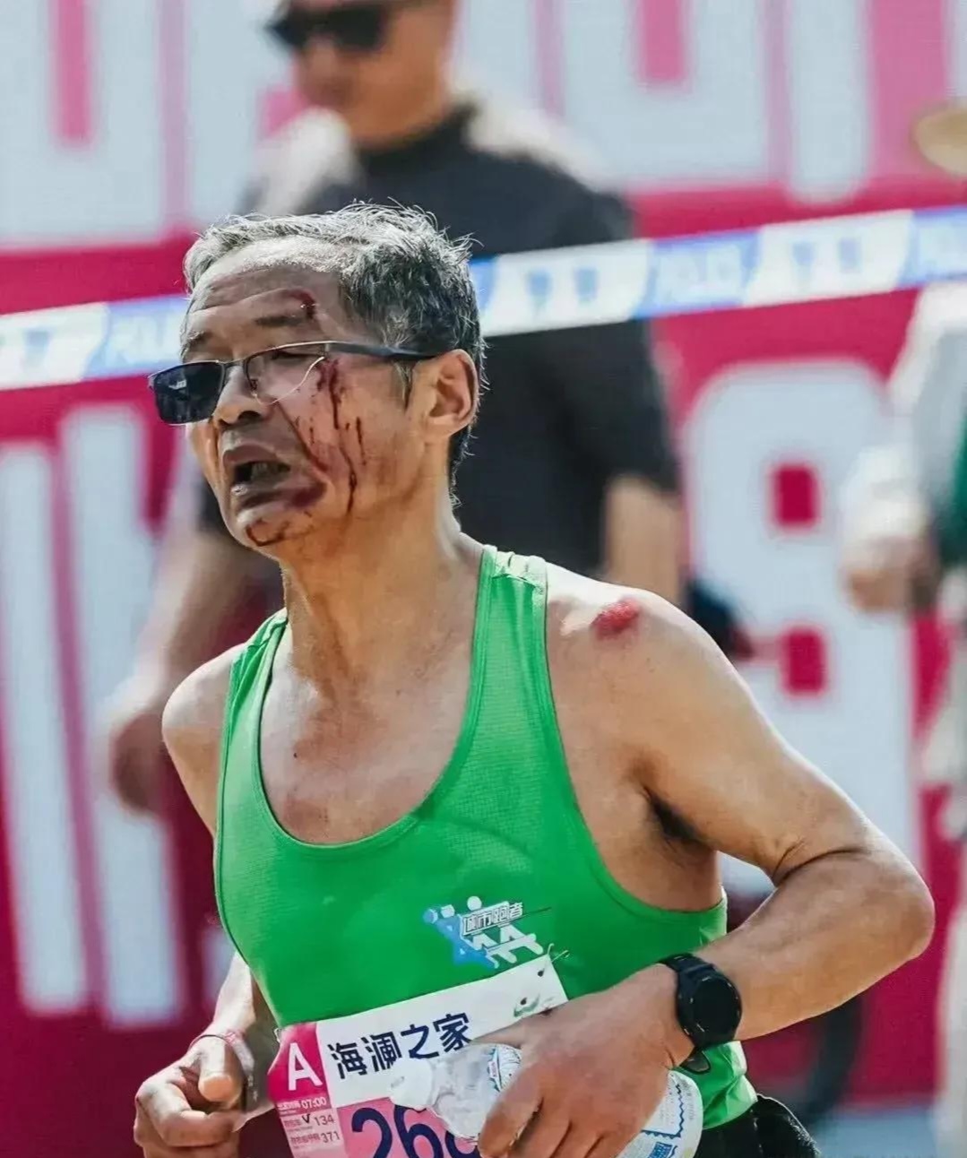 关于菲律宾马拉松选手速度惊人,史无前例的信息 关于菲律宾马拉松选手速度惊人,史无前例的信息