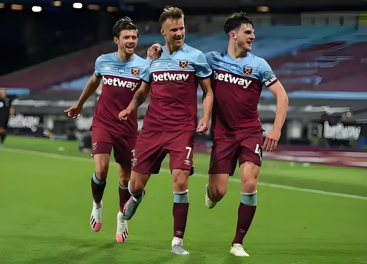 关于莱切主场力克都灵,取得连胜的信息 关于莱切主场力克都灵,取得连胜的信息