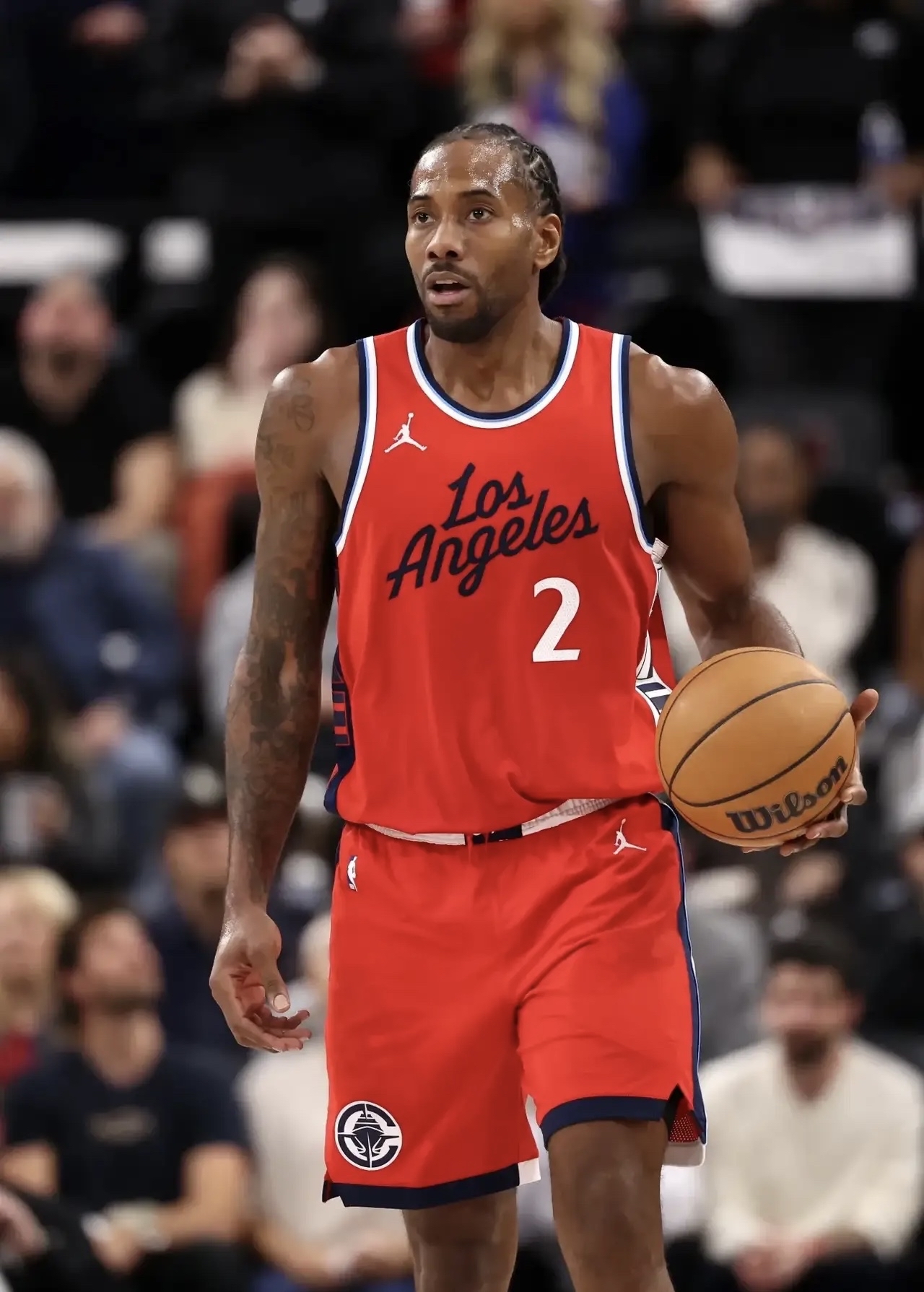 快船锋线疯狂得分,横扫对手 快船锋线疯狂得分,横扫对手