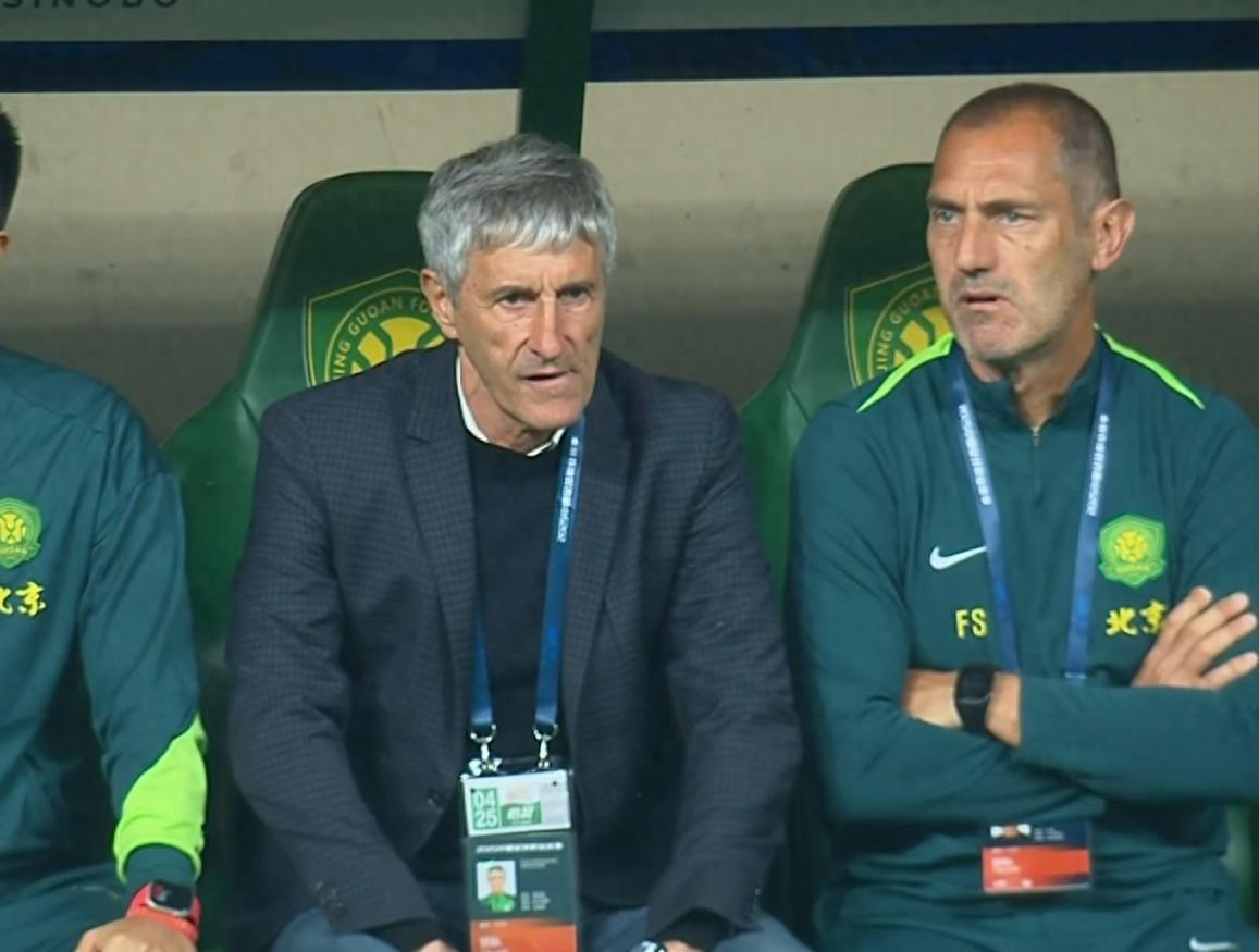 罗马尼亚球员荣获最佳射手称号 罗马尼亚球员荣获最佳射手称号