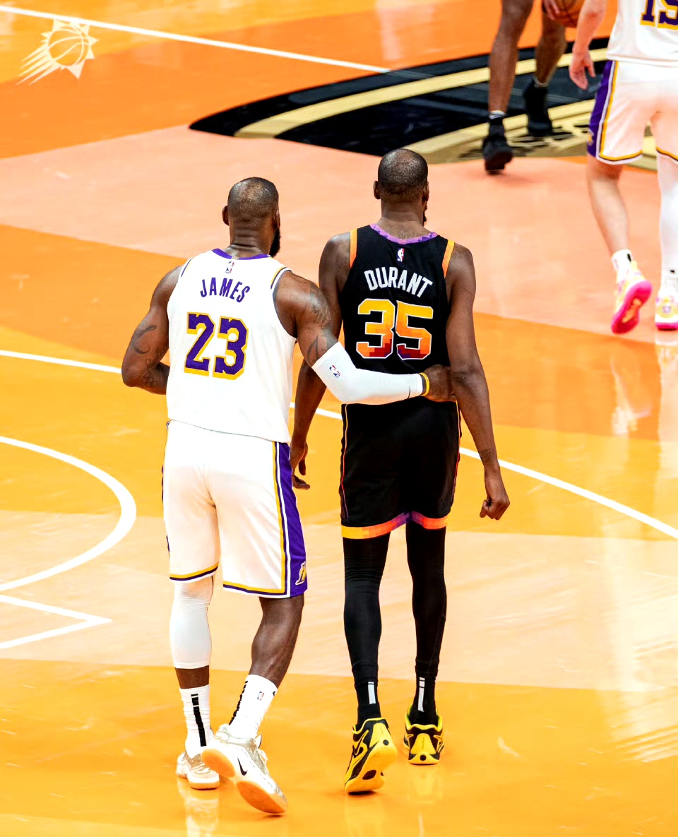 热火大胜雄鹿,巴姆抢下21分10篮板 热火大胜雄鹿,巴姆抢下21分10篮板