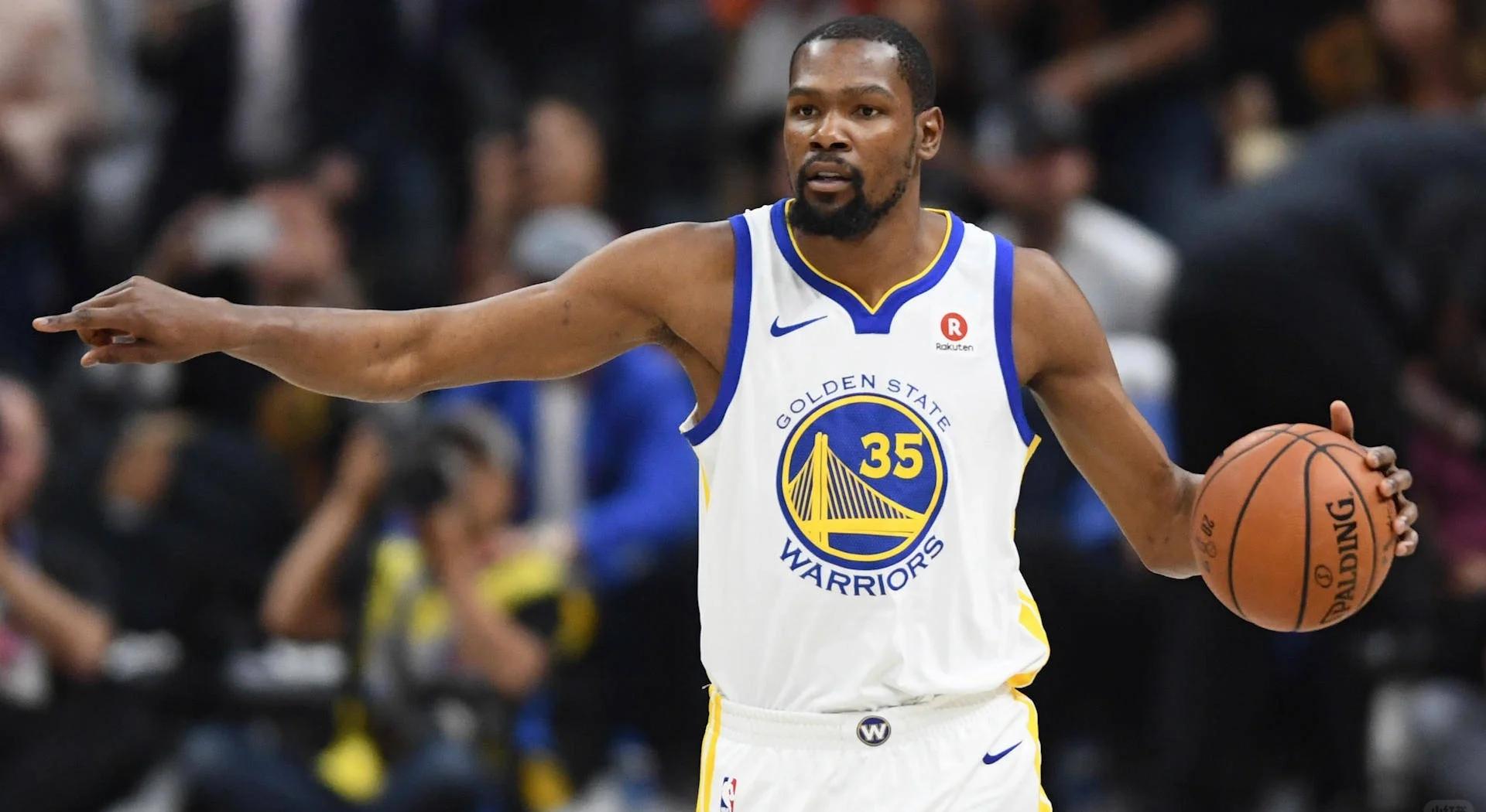 篮网主场大胜骑士,杜兰特状态回升 篮网主场大胜骑士,杜兰特状态回升